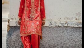 Invitații atemporale Nereusita Chronicles inspre orisicare rastimp 2 Chic Chronicles: Crearea unor invitații atemporale